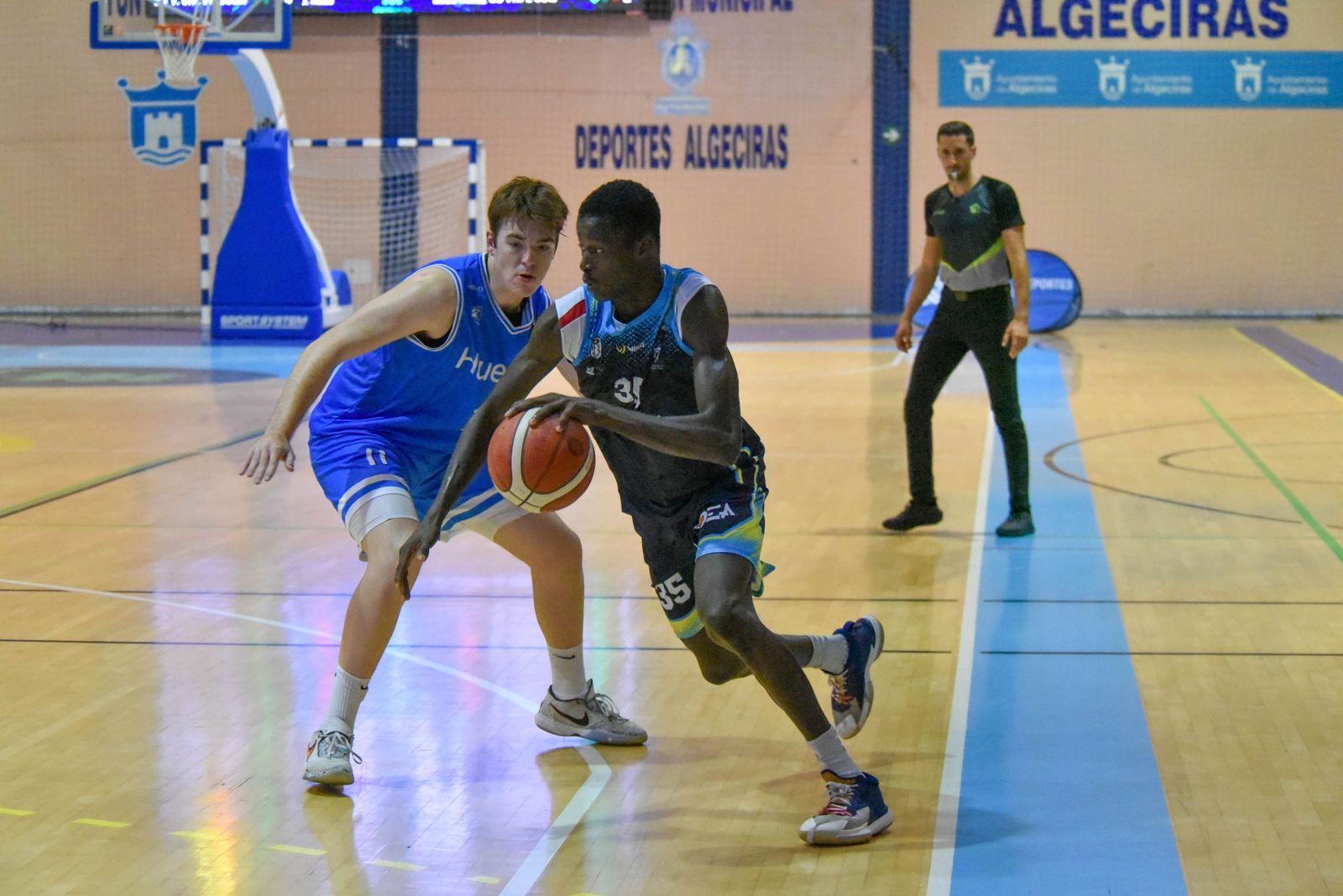 Las fotos del Udea - Ciudad de Huelva de la Copa Diputación de baloncesto