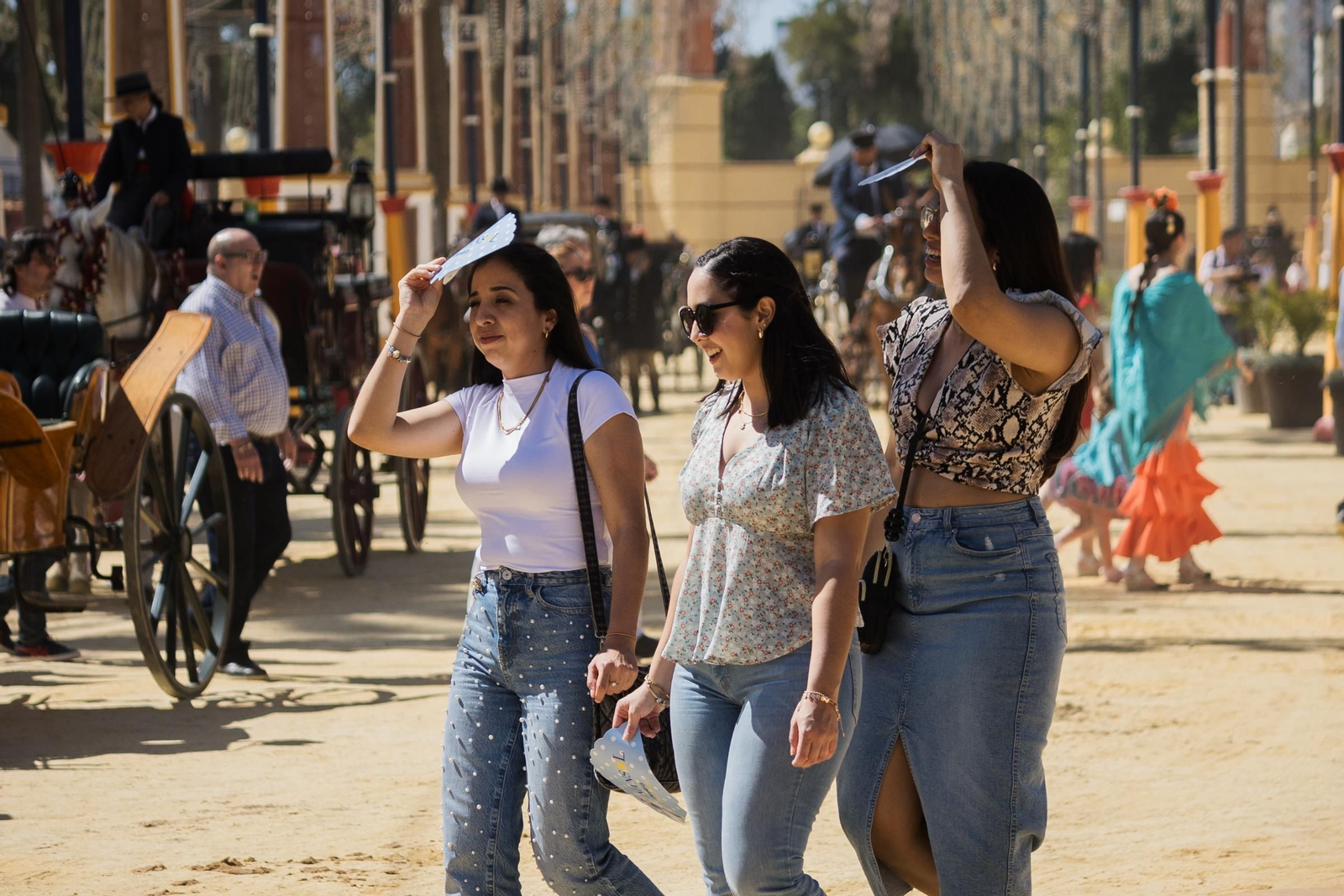 Búscate en las fotos del martes en la Feria de Jerez 2024