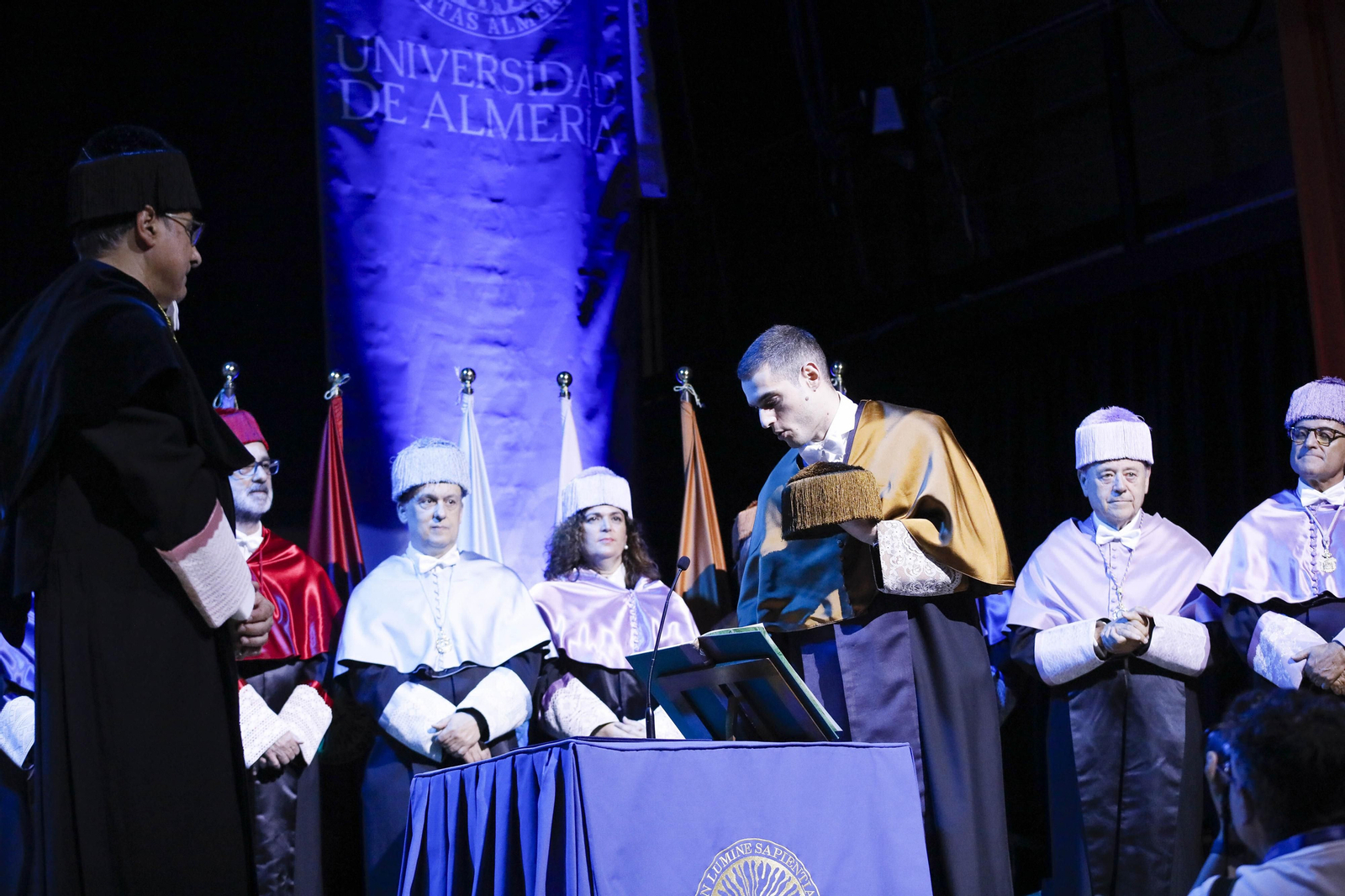 El doctor José María Peiró Silla es investido Doctor Honoris Causa por la UAL, en imágenes