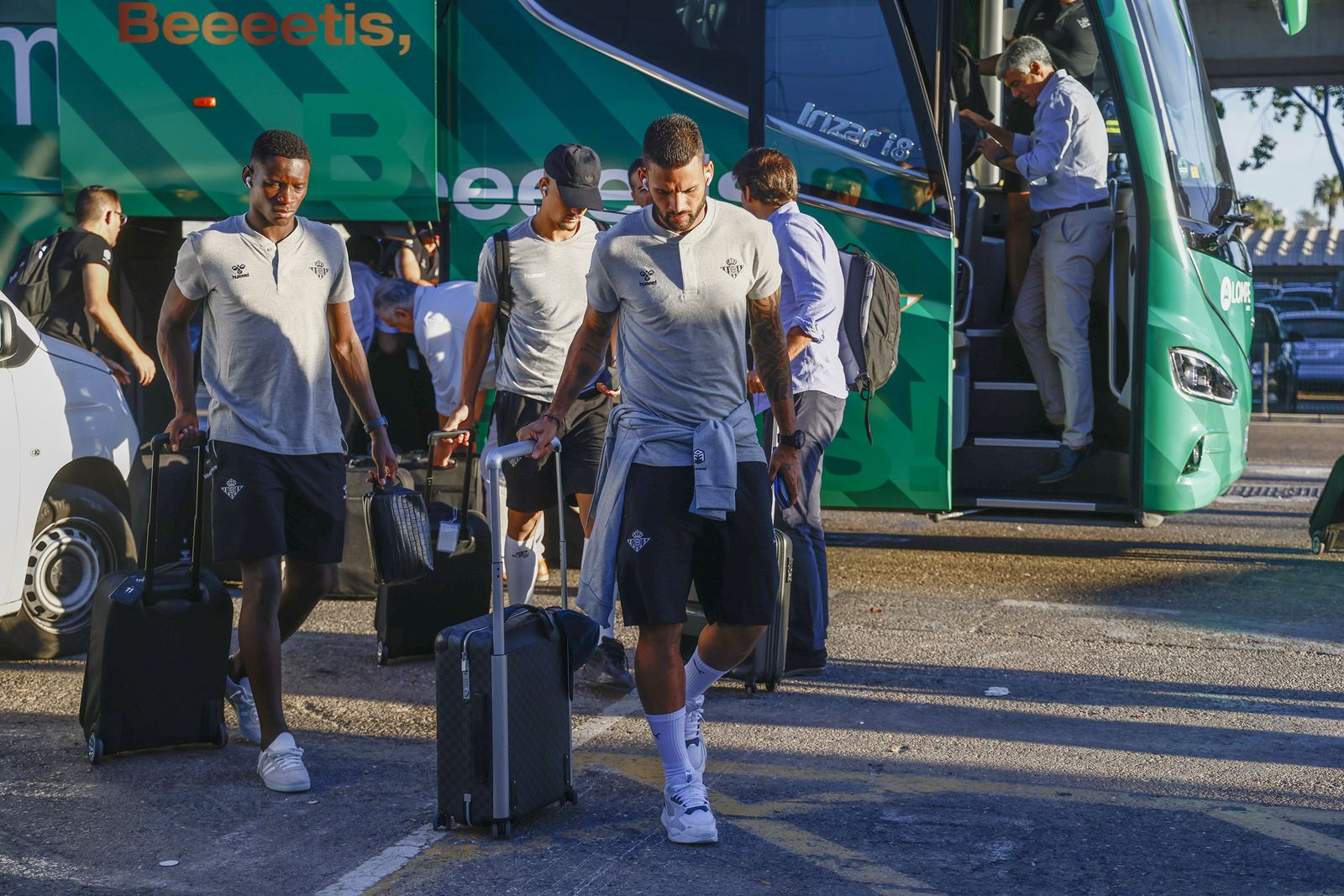 Las imágenes del viaje a Helsinki del Betis