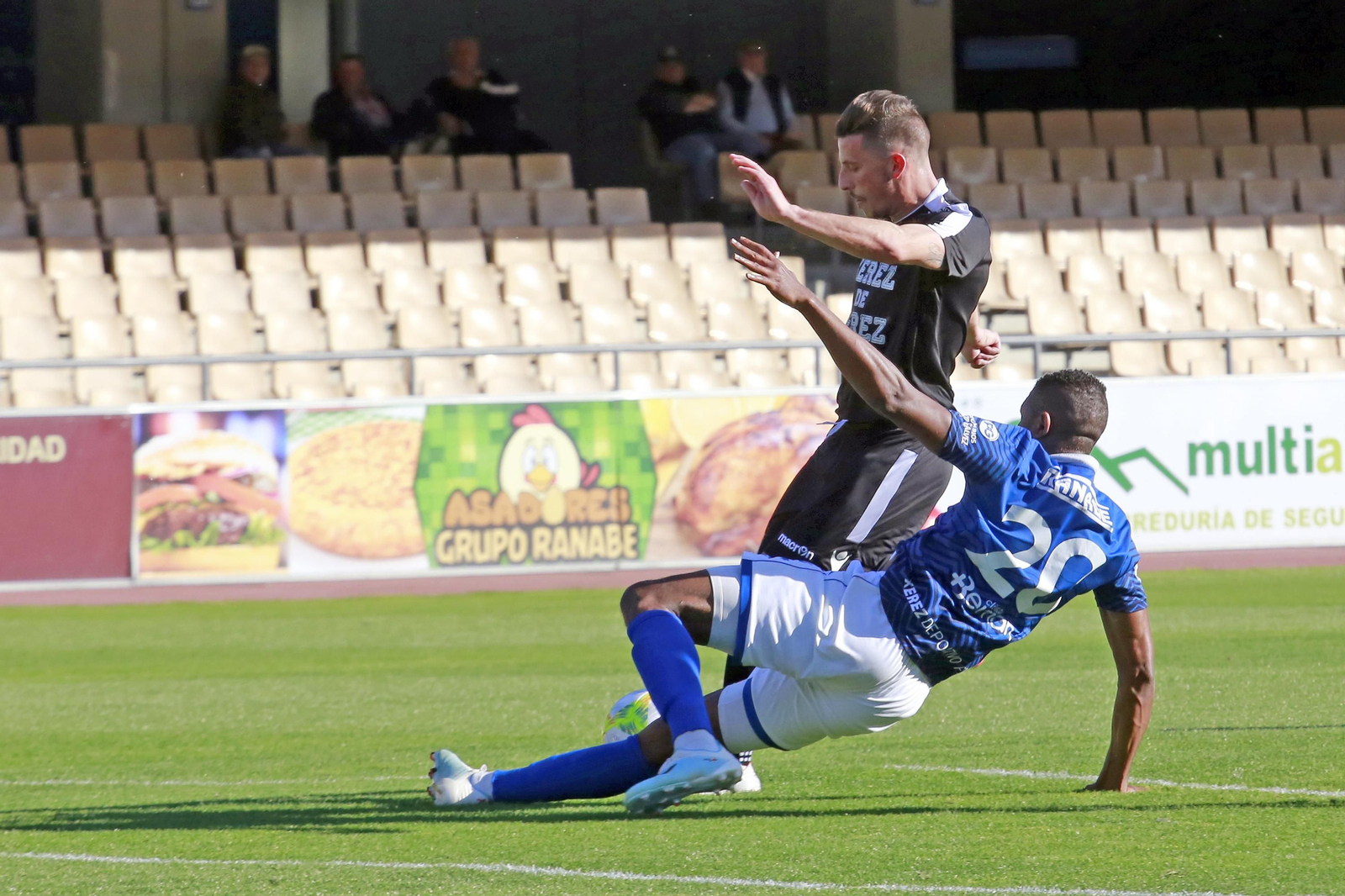 Derbi entre Xerez DFC y Xerez CD en Chapín