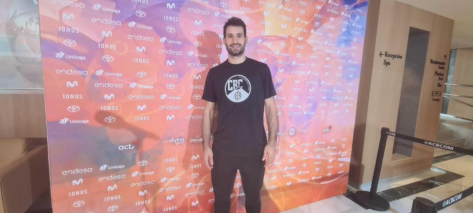 Fitipaldo atendía a la prensa