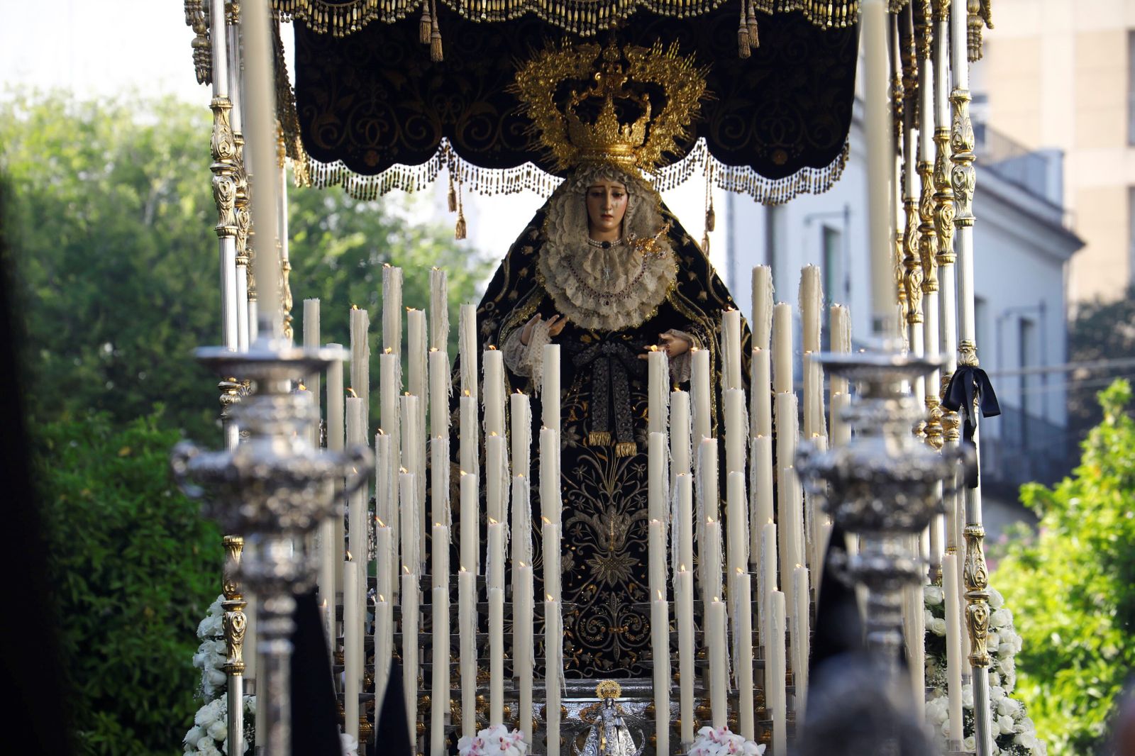 Jueves Santo en Córdoba: la procesión del Caído, en imágenes