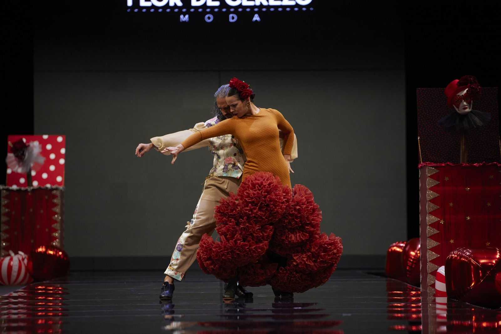 El desfile de Flor de Cerezo en SIMOF 2025, todas las fotos