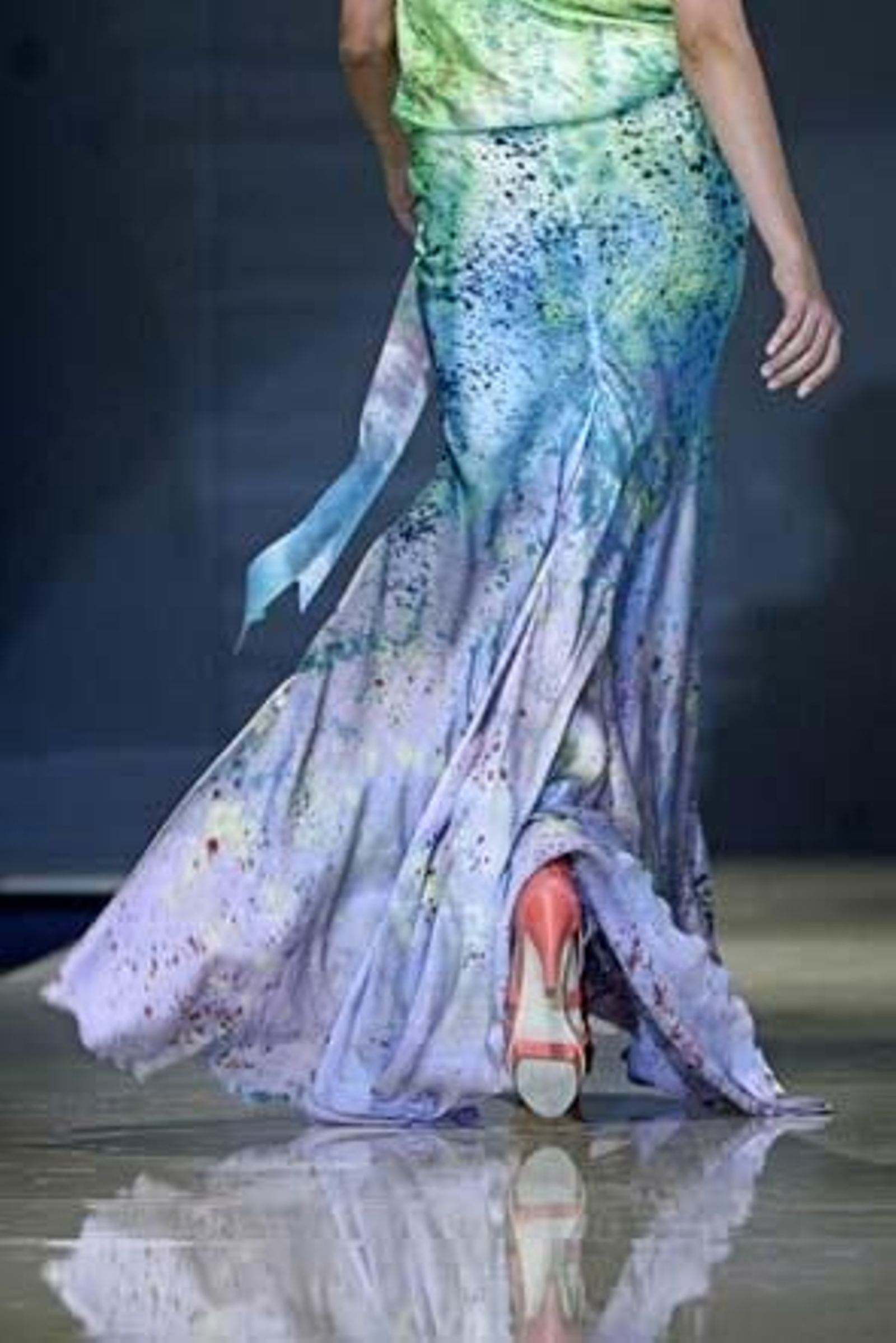 La apuesta Escuela de Color inauguró los desfiles de South 36.32N enmarcados en el bloque Jóvenes Diseñadores

Foto: Julio Gonzalez