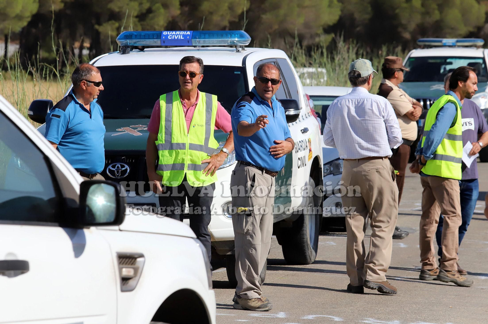 Imágenes de la movilización en Lucena para impedir el cierre de pozos