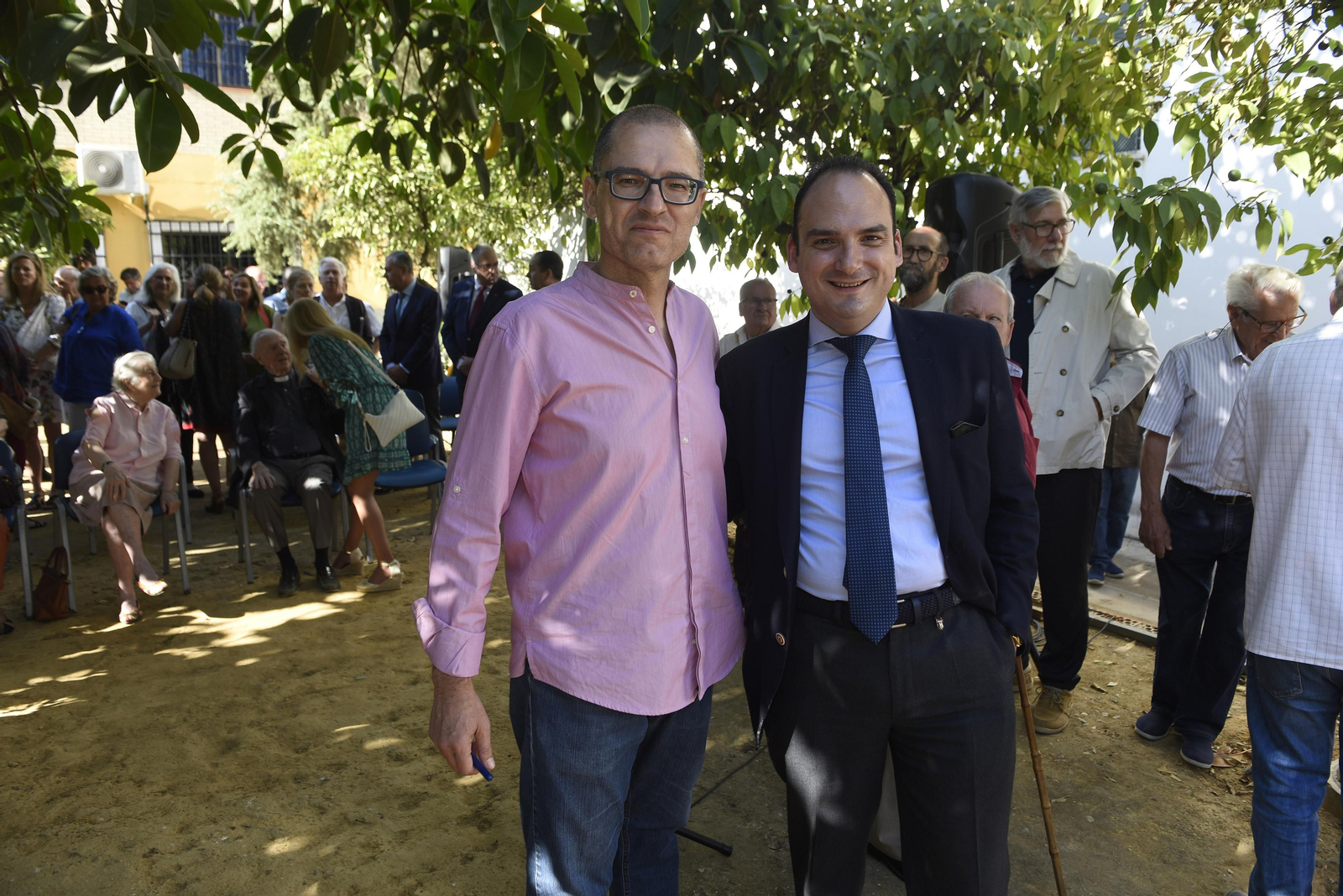 Las imágenes de la inauguración de los jardines del párroco D. Pedro Ybarra