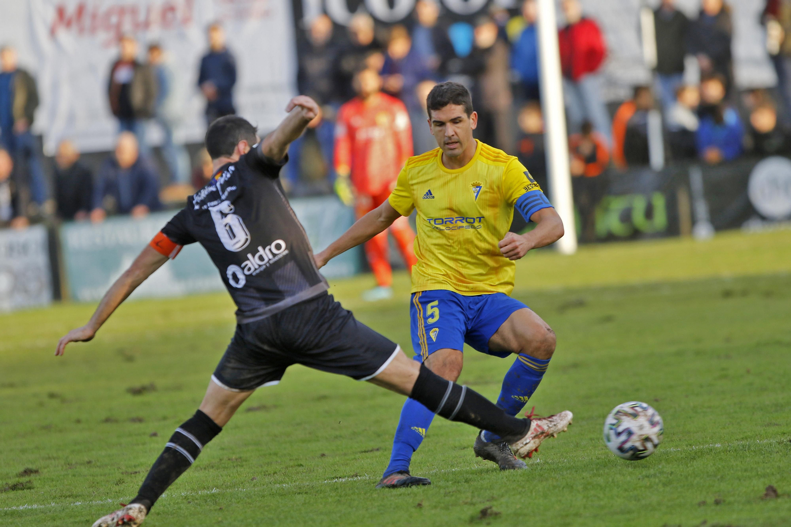 Las imágenes del Lealtad-Cádiz de Copa del Rey