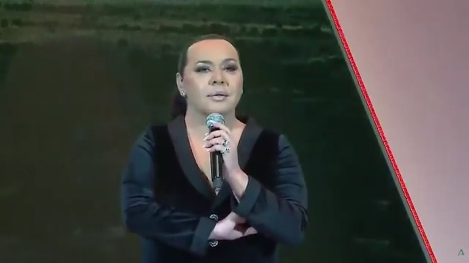 La actuación homenaje de Falete a Rocío Jurado en 20 aniversario de su muerte en la entrega de las Medallas de Andalucía