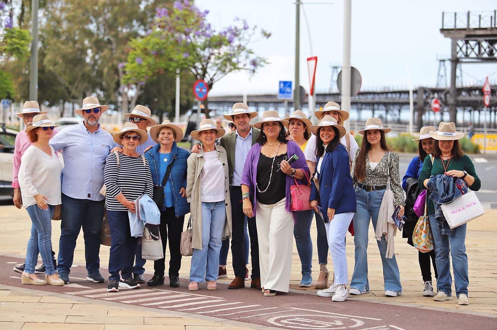 El Rocío 2023: Imágenes de los peregrinos de la Hermandad de Emigrantes