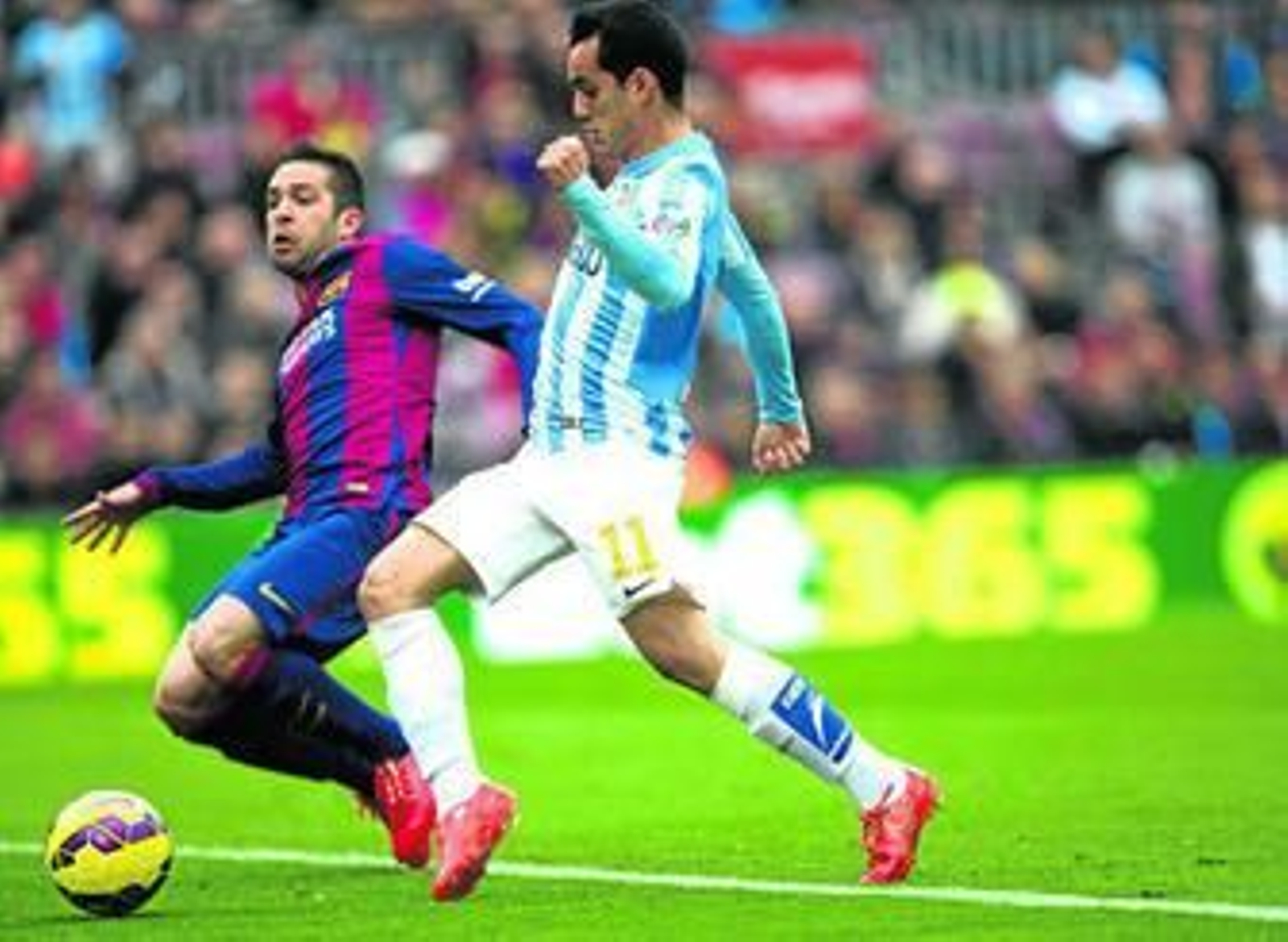 Juanmi, segundos antes de marcar su gol en el Camp Nou.