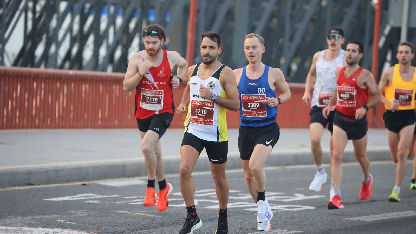Las mejores fotos de la Maratón de Málaga 2024