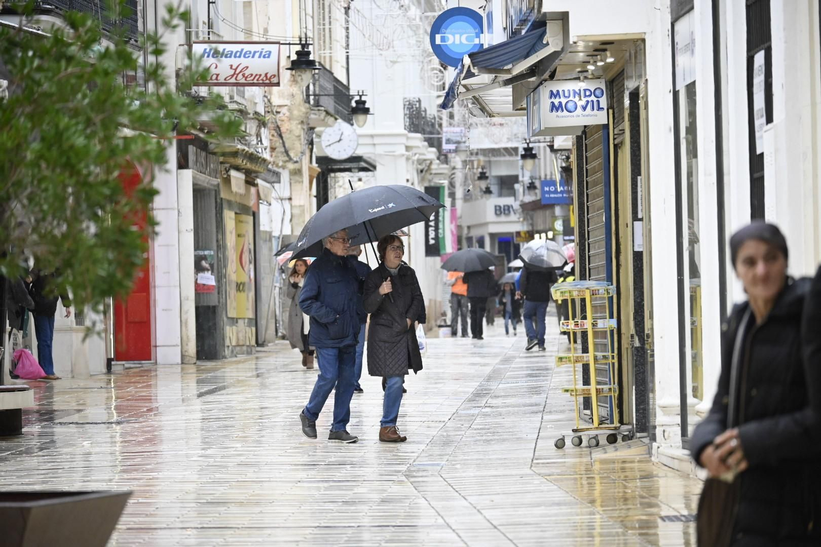 Imágenes de lluvia en la mañana del Domingo