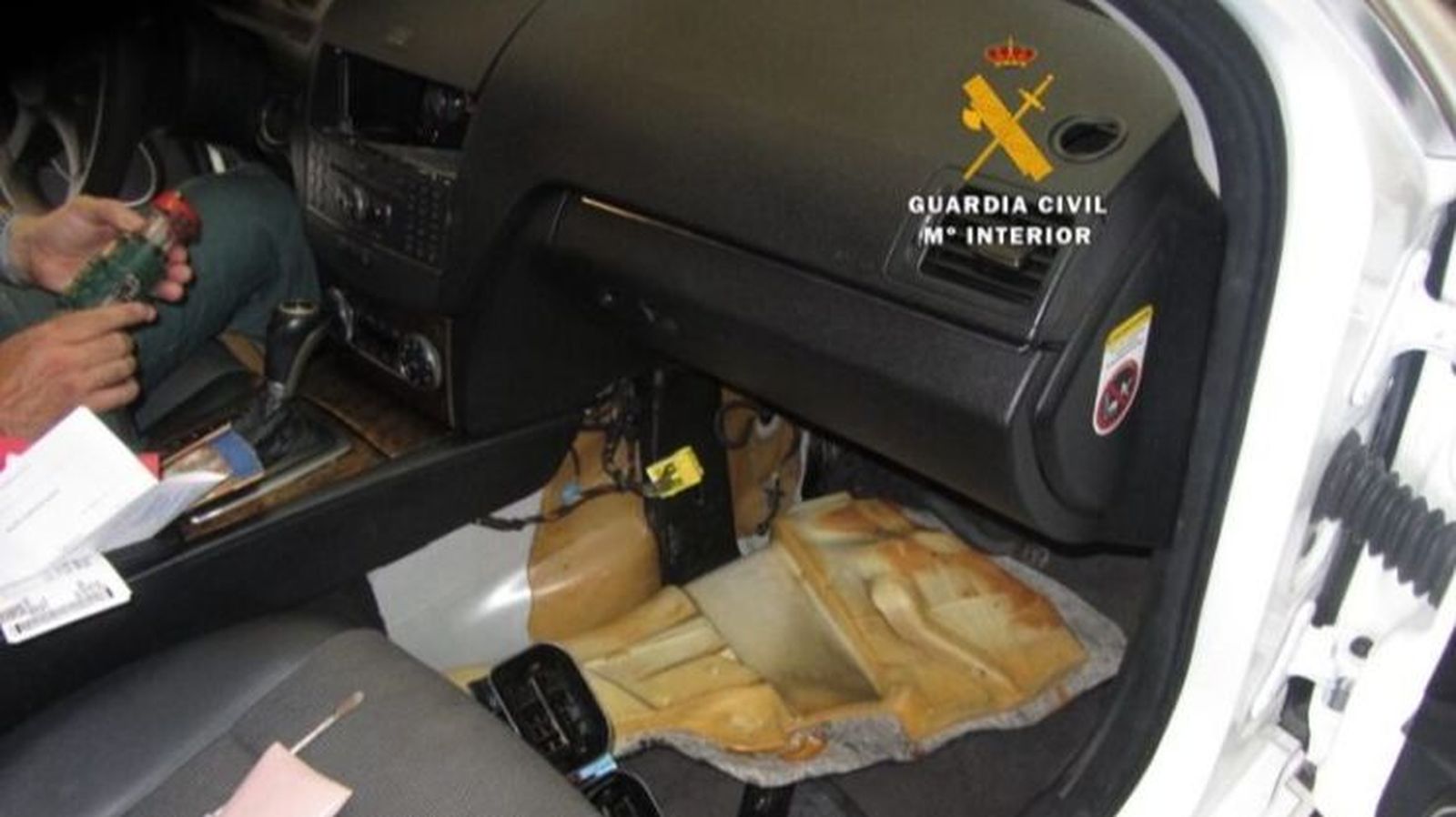 Uno de los vehículos en los que se encontró droga.