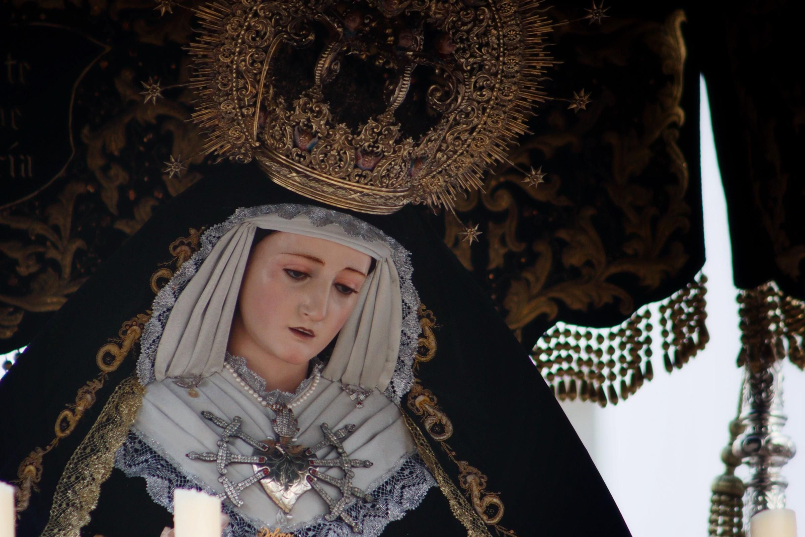 Las imágenes de la salida del Medinaceli en la Semana Santa de Chiclana 2025