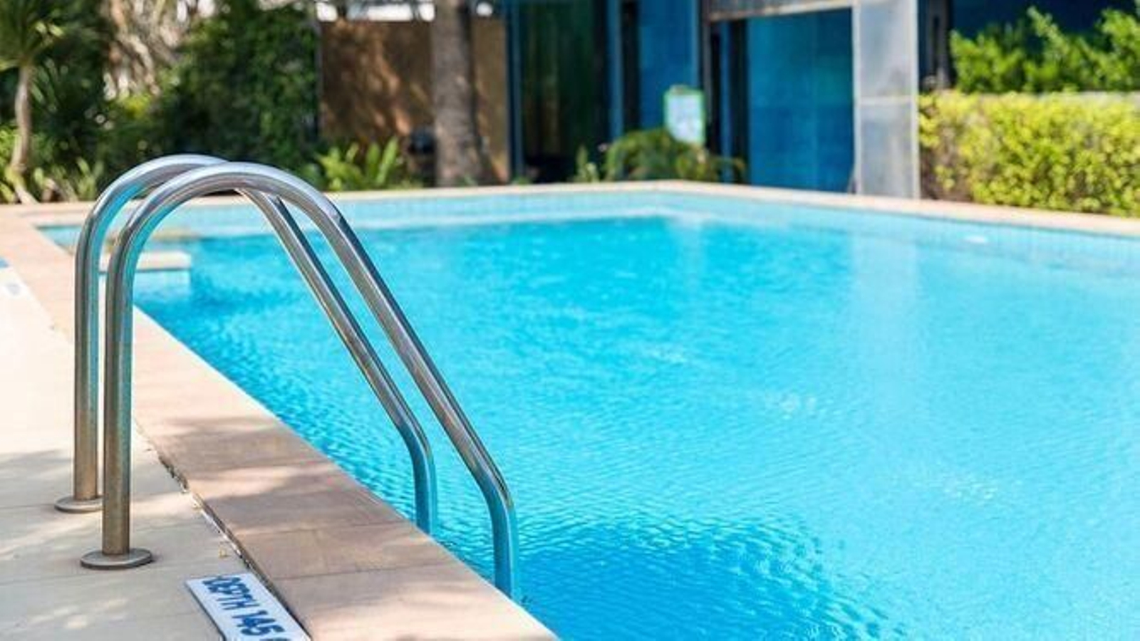 Vista de una piscina.