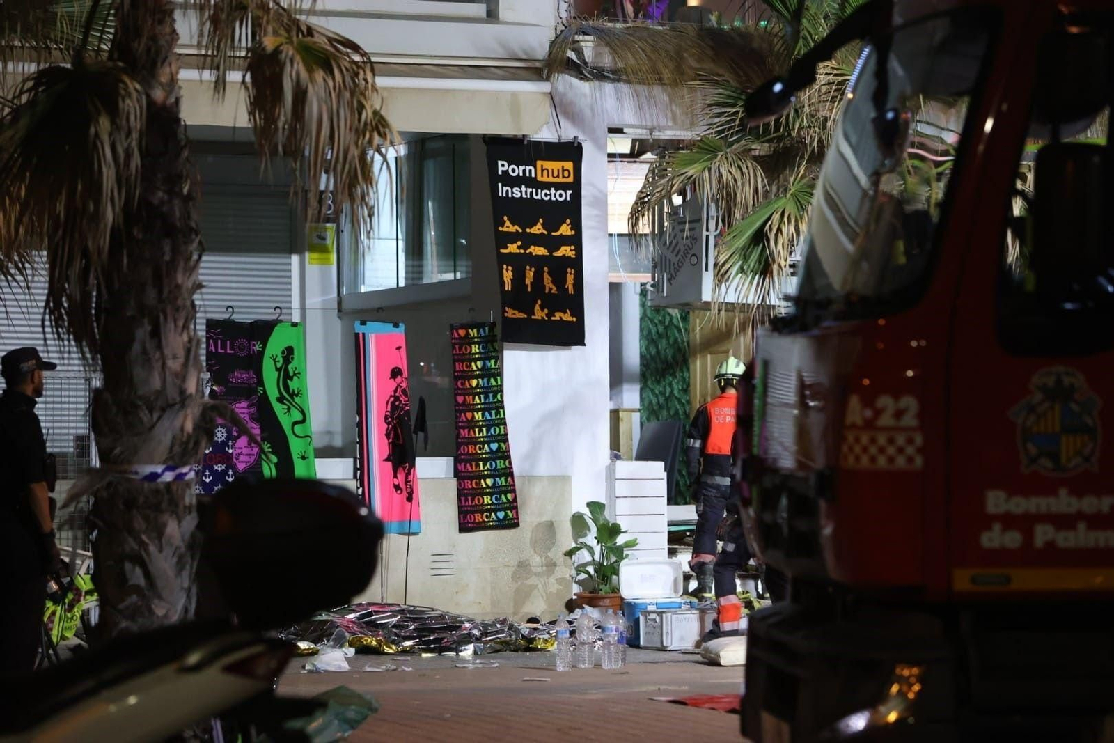 Las imágenes del derrumbe del restaurante en Palma