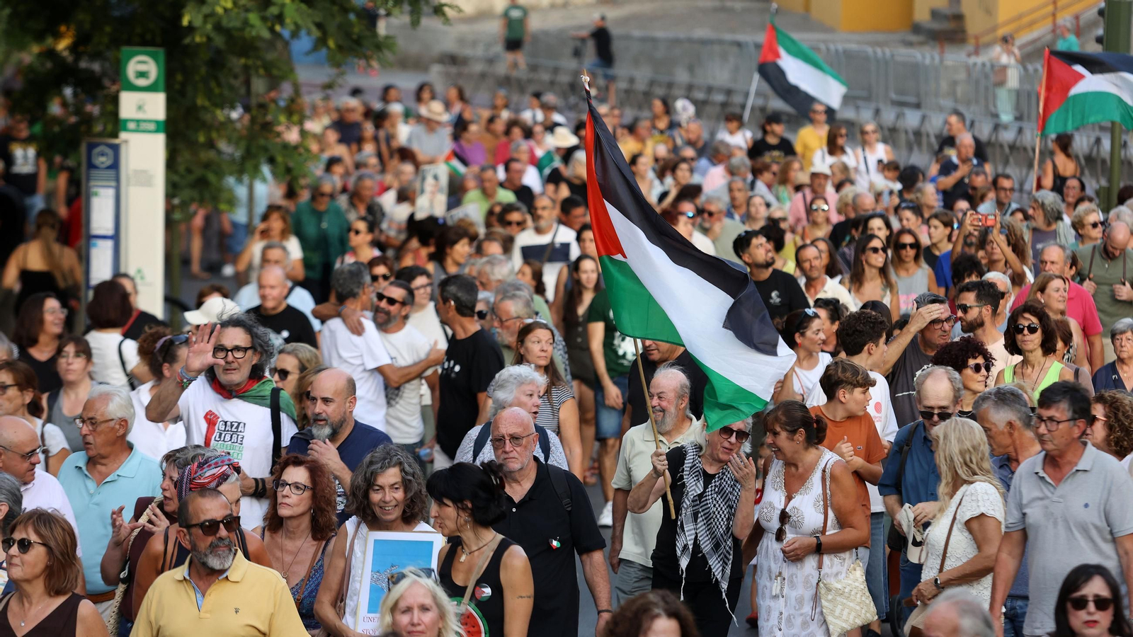 Imágenes de la manifestación 'Jerez con Palestina STOP Genocidio'