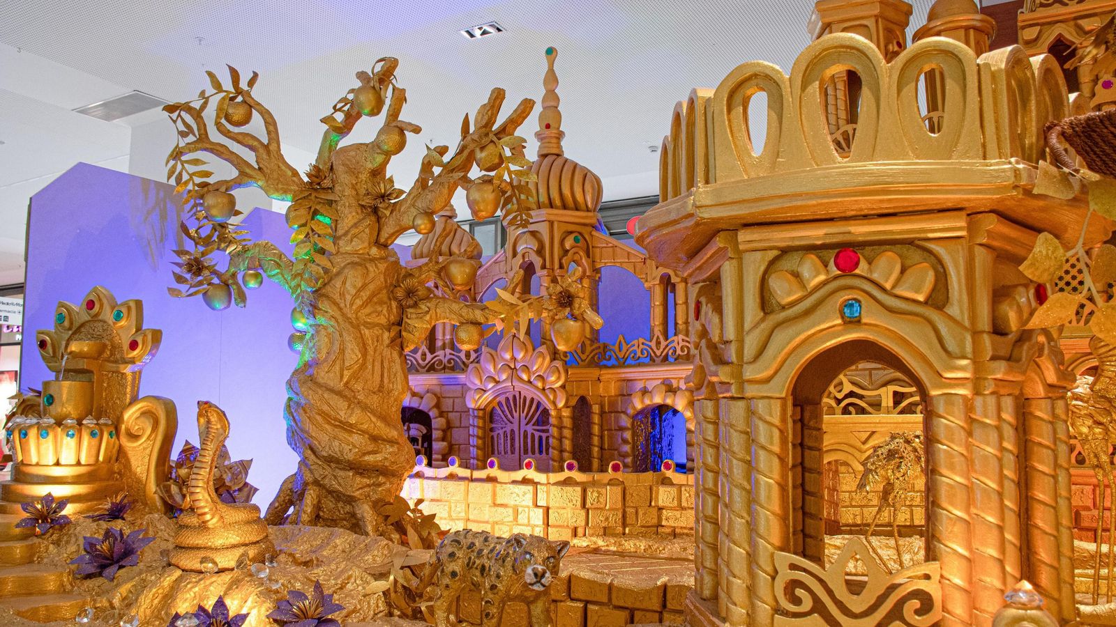 El evento contará con diversos espectáculos llenos de ritmo, efectos visuales y una puesta en escena impresionante, donde los asistentes seguirán una historia épica en busca del digno sucesor al Trono de Oro.