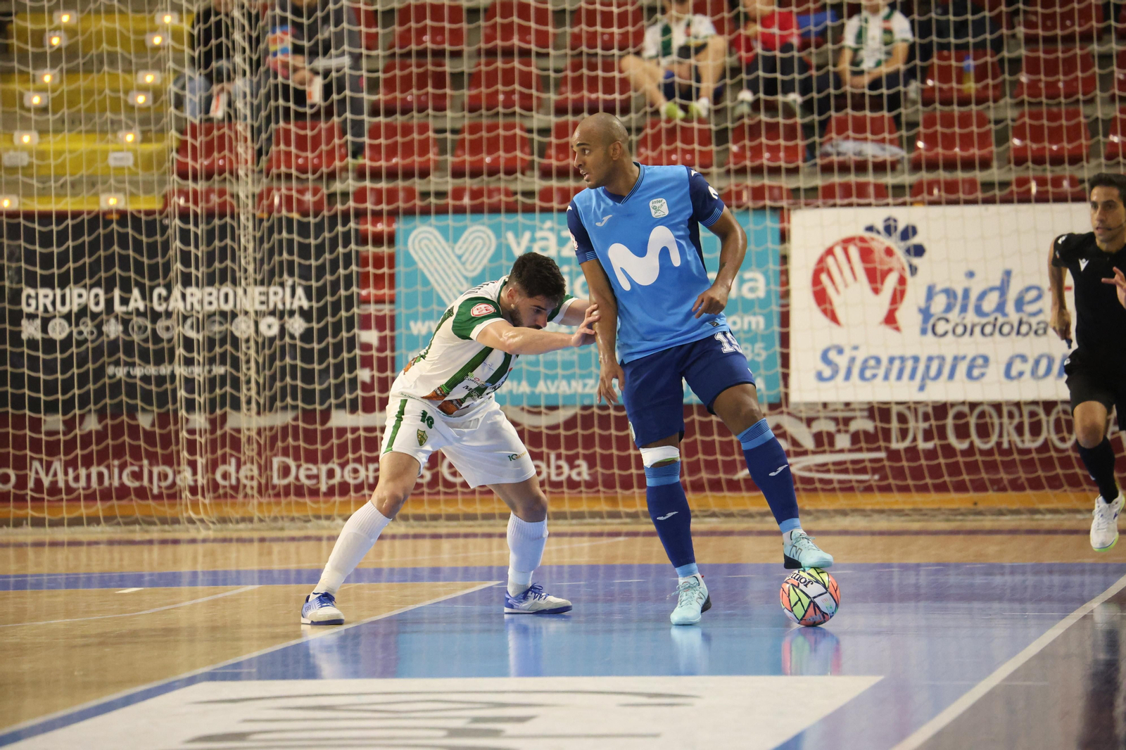 La derrota del Córdoba Futsal ante el Movistar Inter, en imágenes