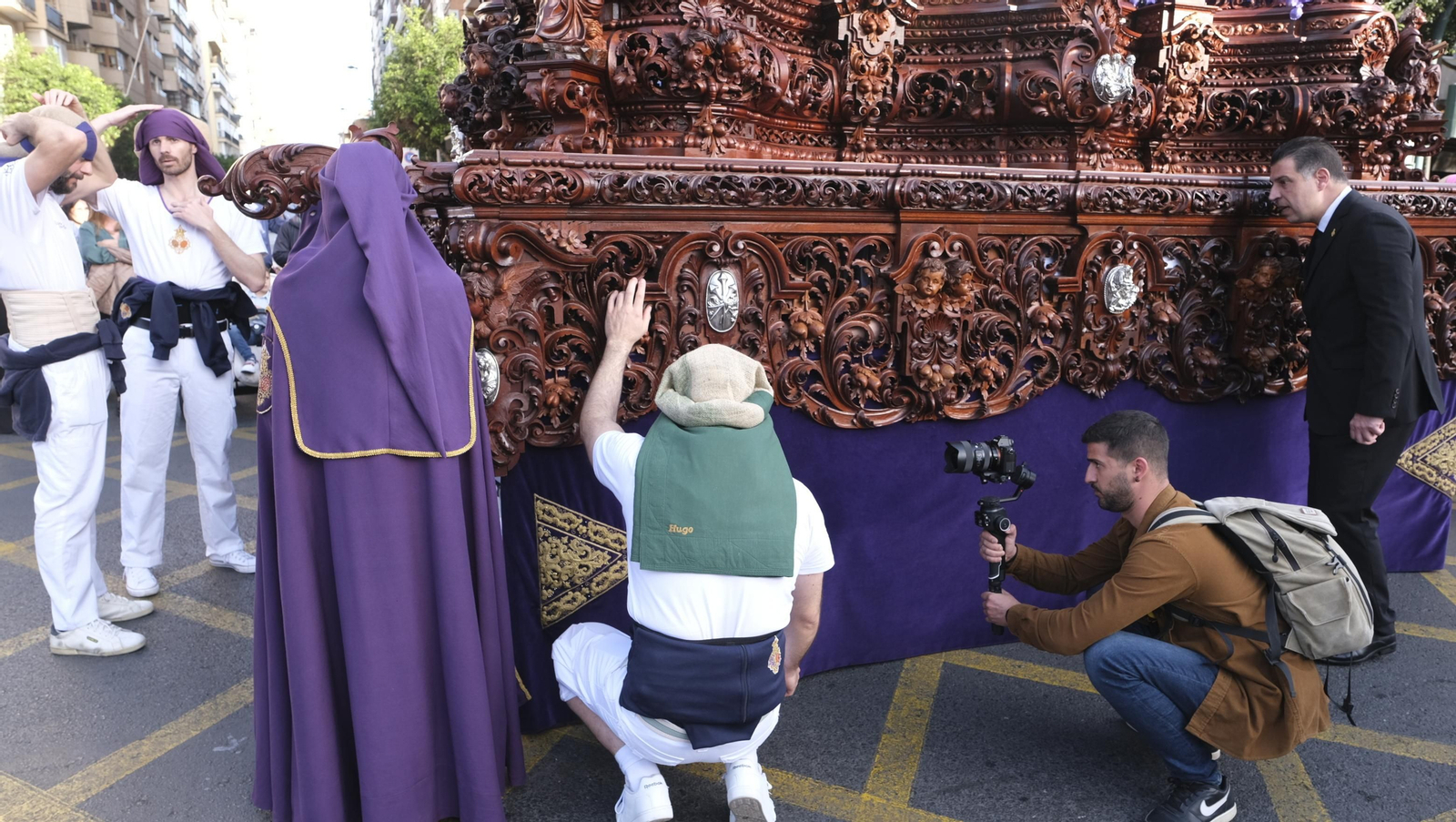 La procesión de Pasión en Almería, en imágenes