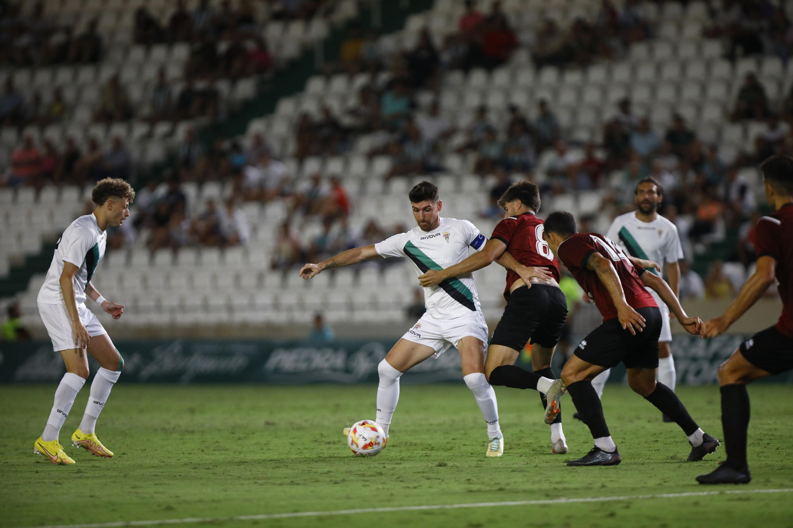 Las imágenes de la victoria del Córdoba CF ante el Mérida