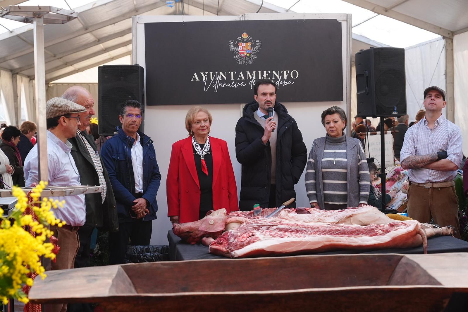Un paseo en imágenes por la Fiesta de la Matanza de Villanueva de Córdoba de este 28-F