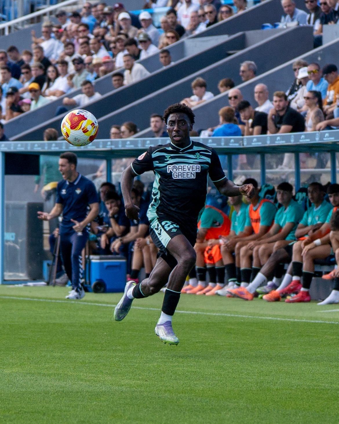 Un punto del Betis Deportivo en Ibiza gracias a Manu González (0-0)