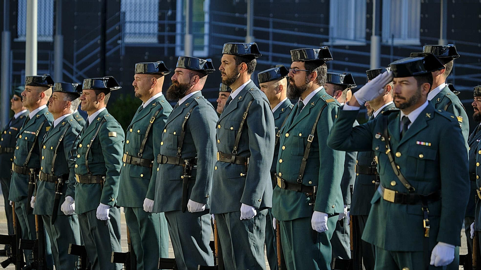 Comandancia de Cádiz. 175 años de la Guardia Civil