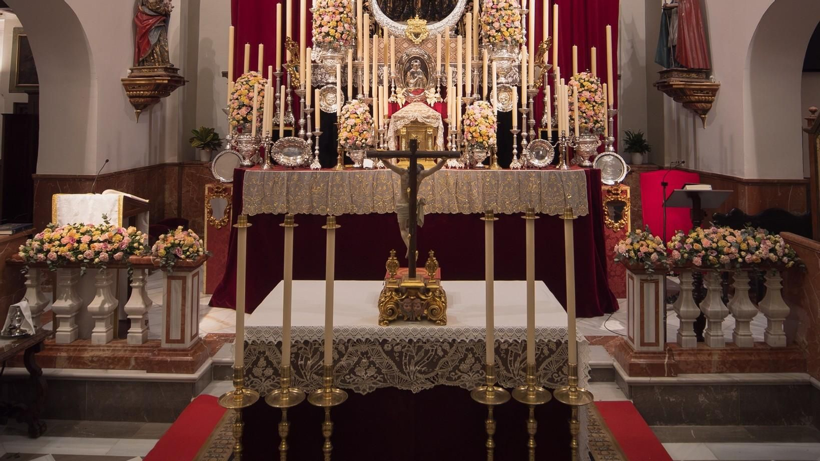 Altar de Cultos Virgen del Amor y del Trabajo, Octubre 2025.jpg