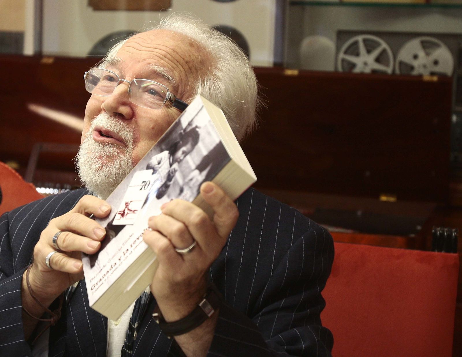 El poeta y agitador cultural granadino, en una fotografía de archivo.