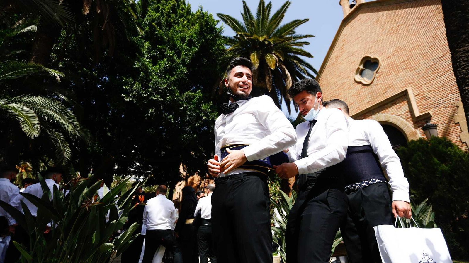 Descendimiento prepara su salida este Viernes Santo en Málaga.