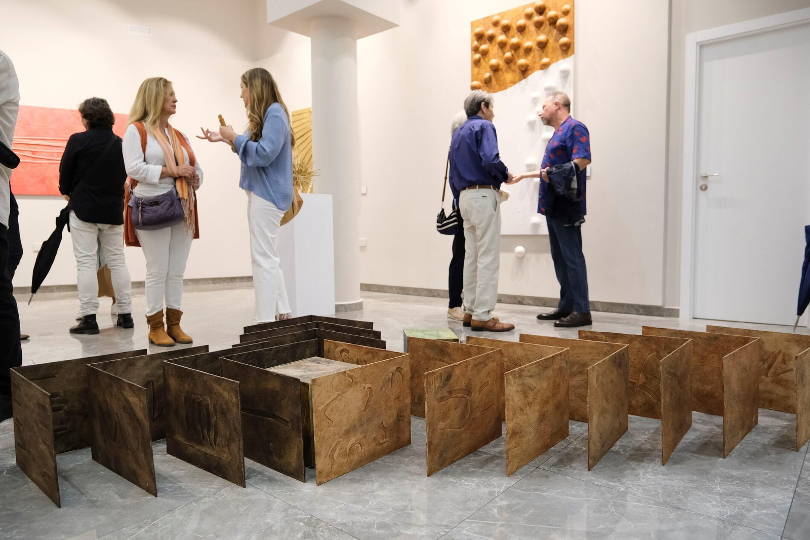 Francisco Arroyo Ceballos expone en la Fundación Caja Rural del Sur de Córdoba su 'Teoría del Sur'