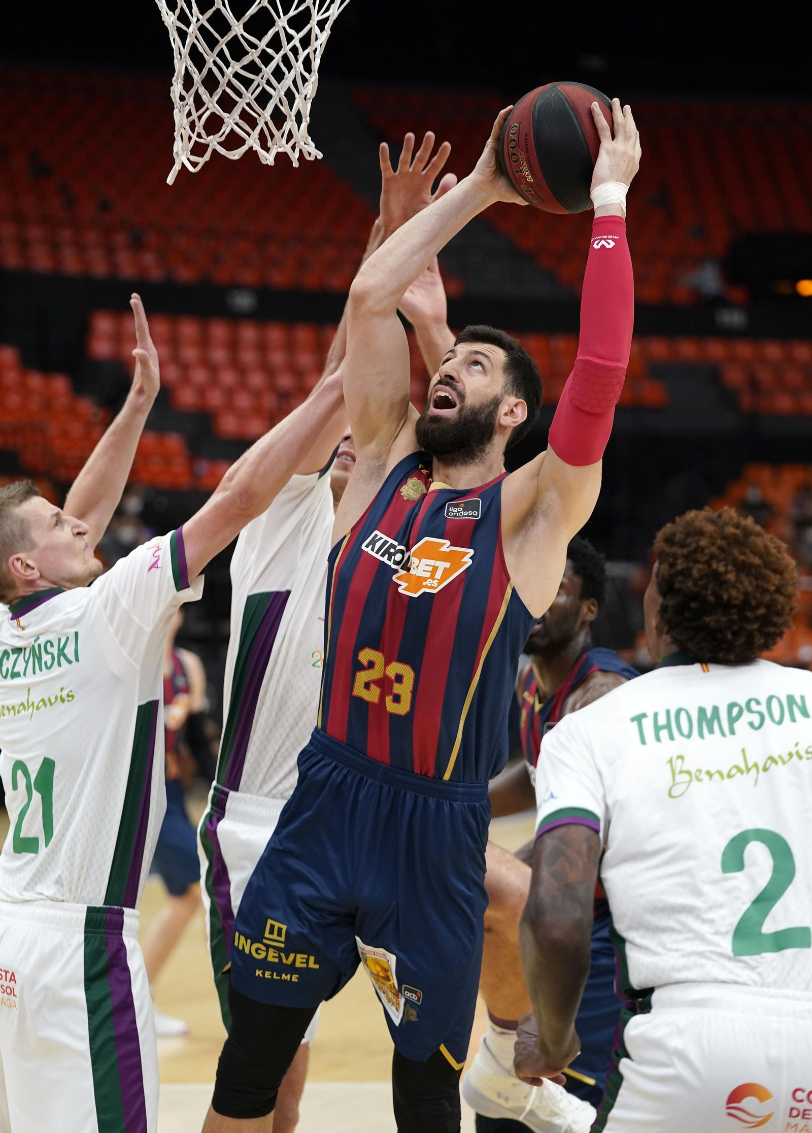 El Baskonia-Unicaja, en fotos