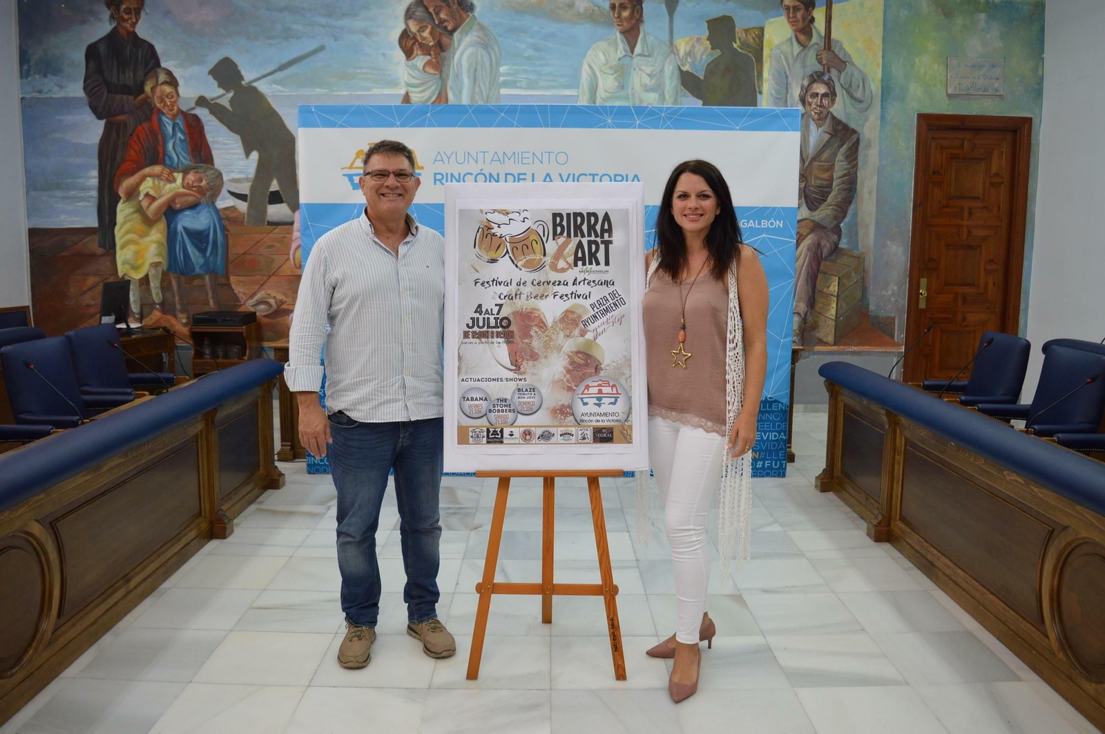 Presentación del Festival de la Cerveza Artesana de Rincón de la Victoria.