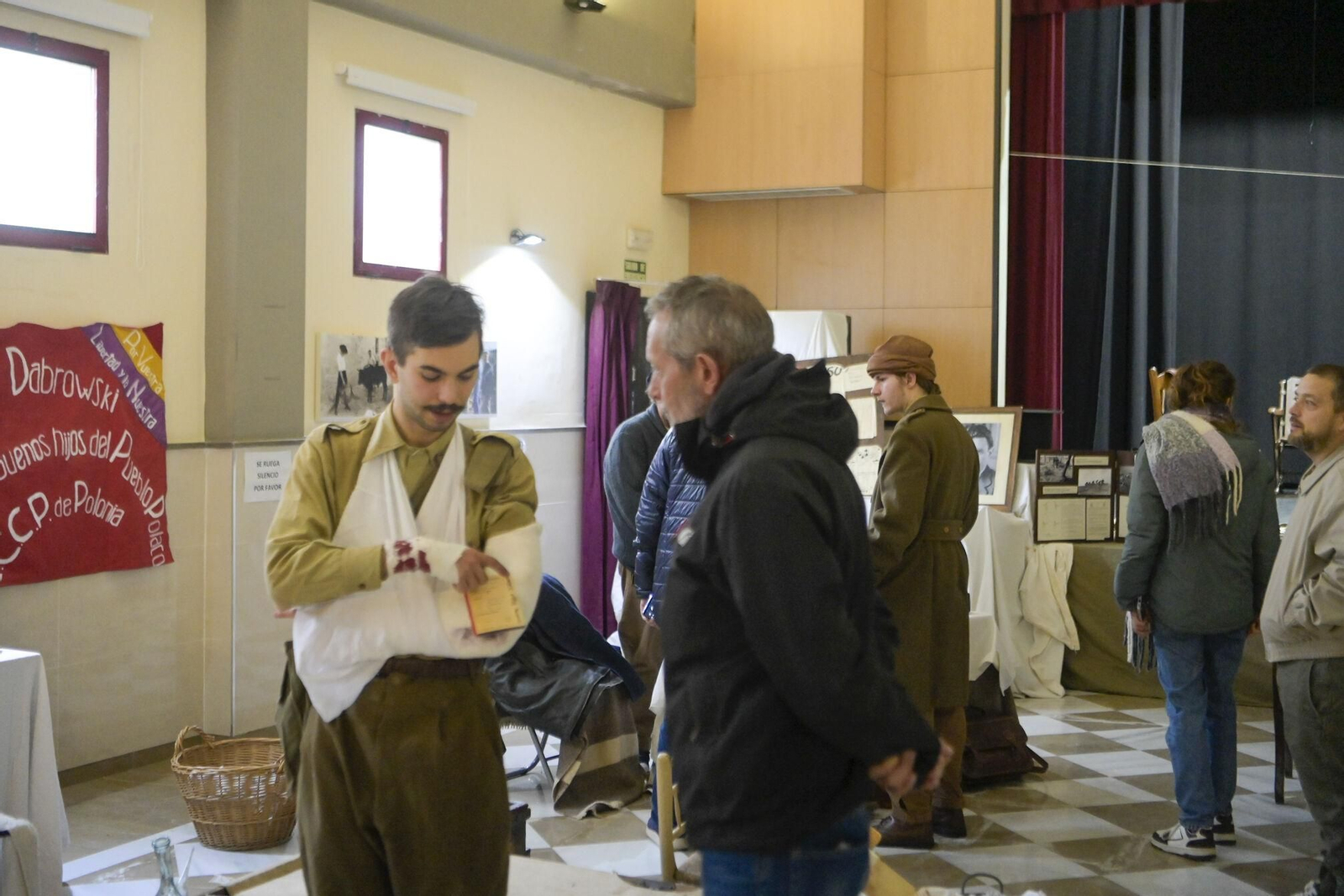 Las mejores imágenes de la recreación de un hospital durante la Guerra Civil en Beas de Granada
