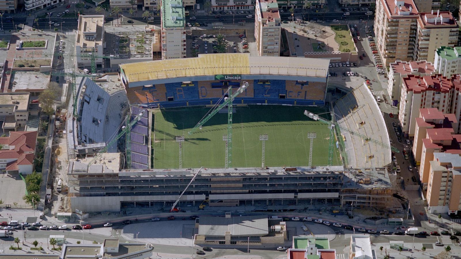 Imagen aérea de las obras del estadio. Imagen aérea de las obras del estadio.