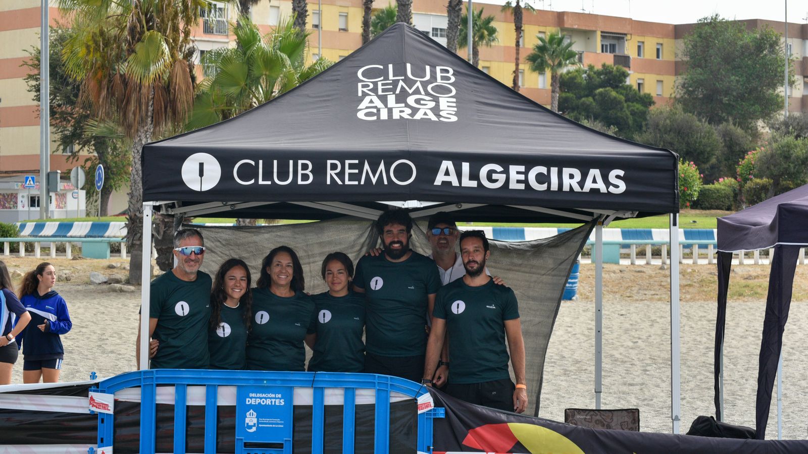 La segunda jornada del Campeonato de España de remo beach-sprint de La Línea, en imágenes