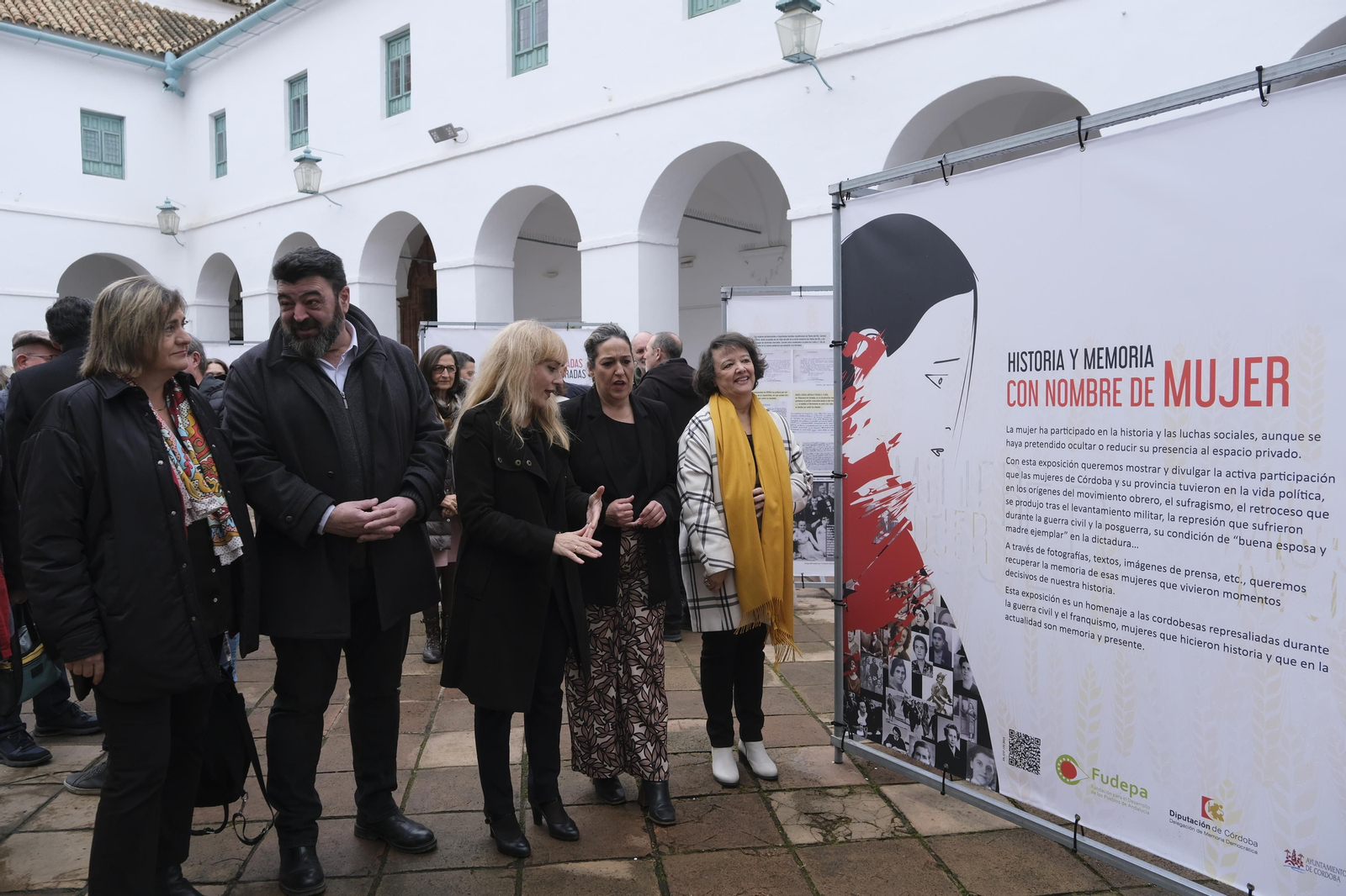 La exposición 'Historia y memoria con nombre de mujer' en imágenes