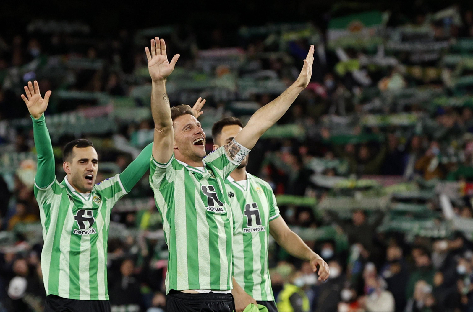 Las fotos de la trayectoria de Joaquín en el Betis
