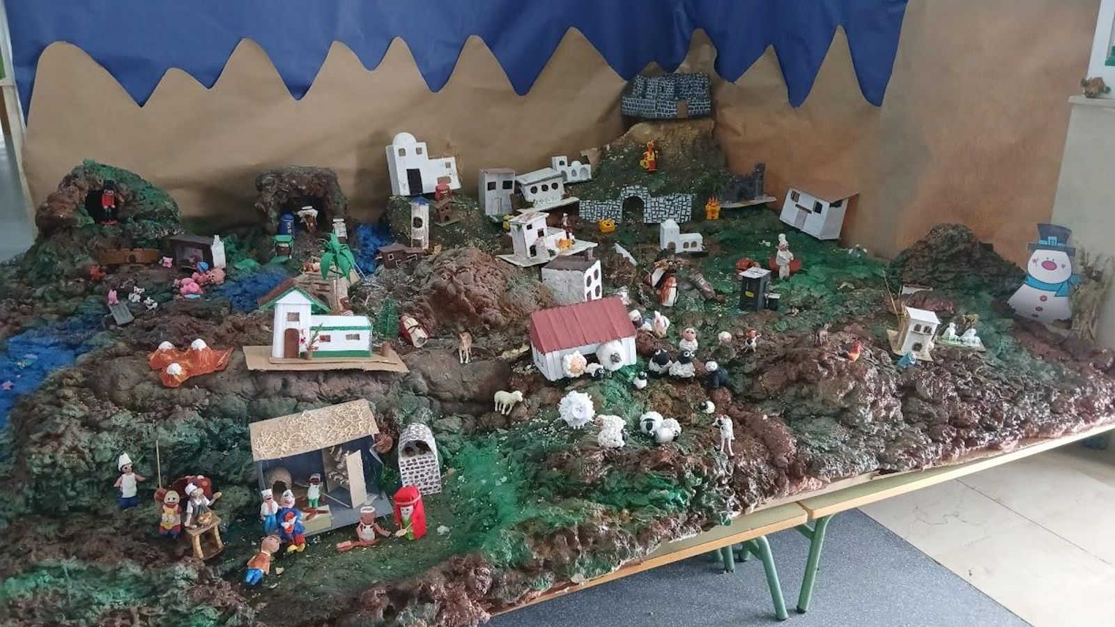 Belén del CEIP Virgen del Saliente.