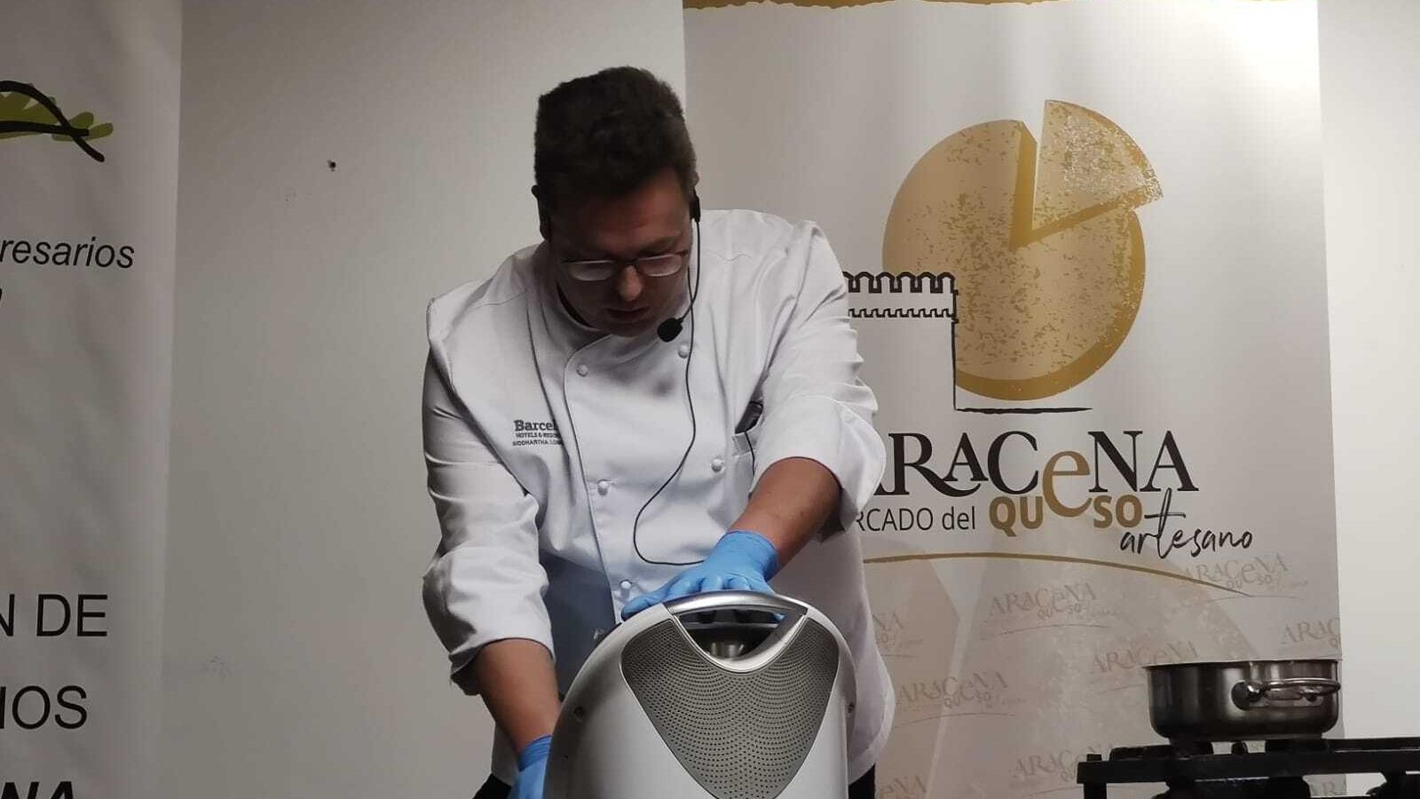 El chef Siddhartha Lobera