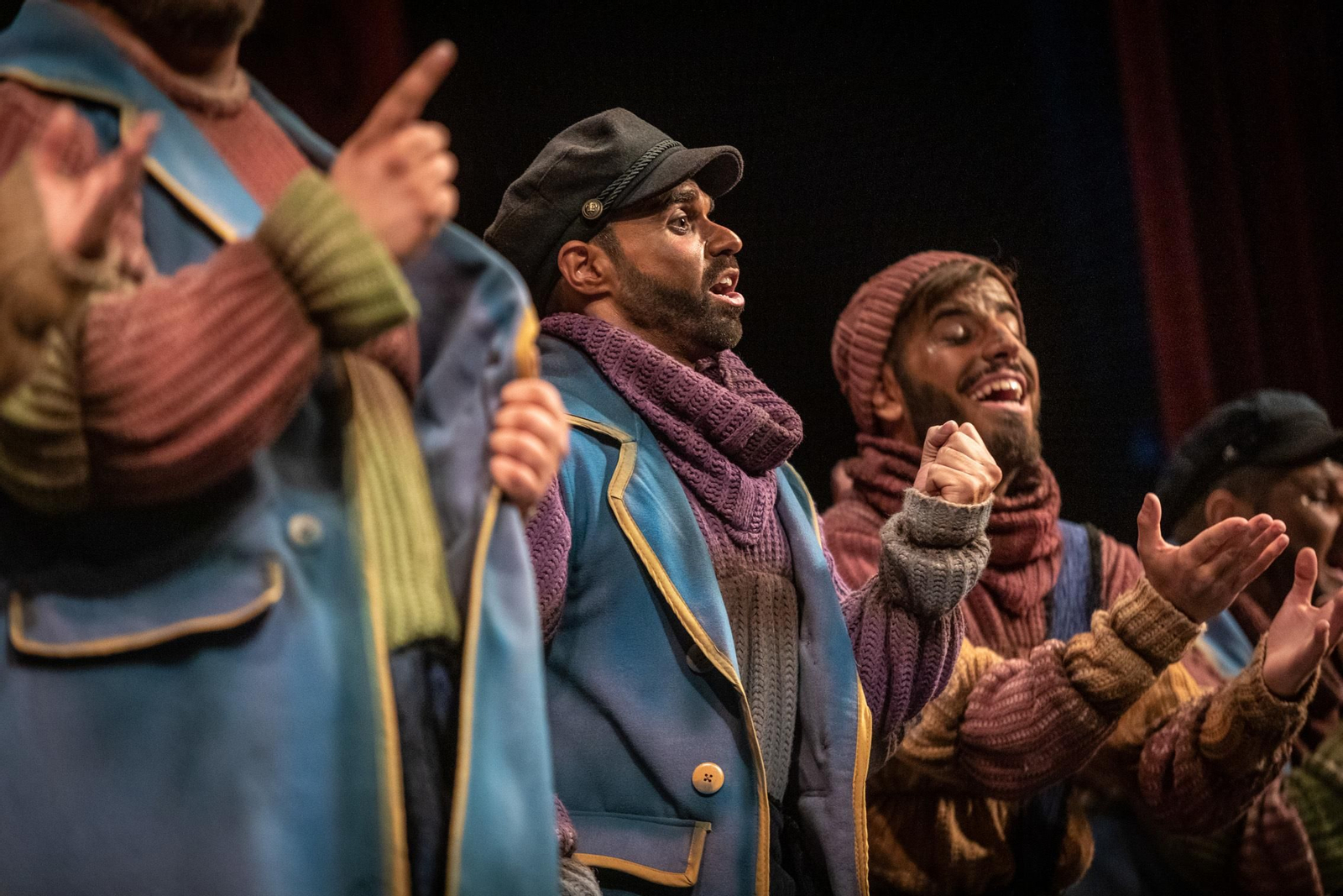 La comparsa 'Narcos' sobre las tablas del Falla