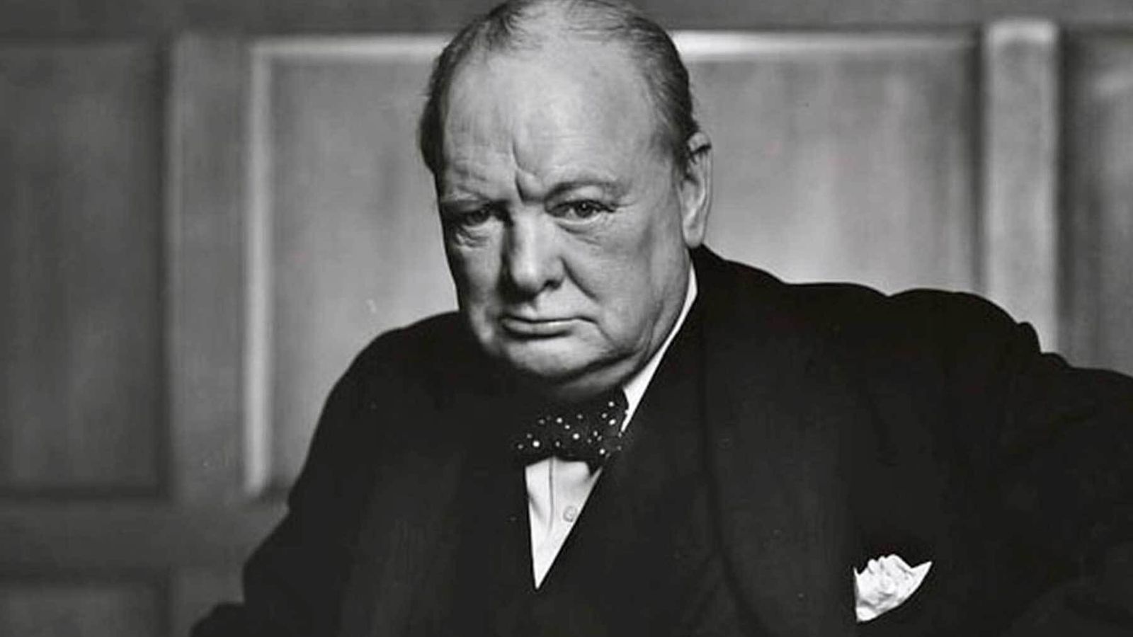 Winston Churchill, Nobel de Literatura en 1953.