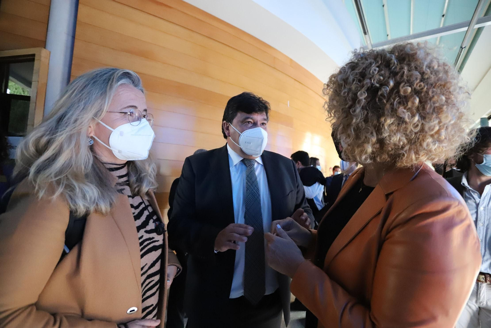 Imágenes de la entrega de premios de la Asociación de antiguos alumnos 3 de Marzo de la Universidad de Huelva