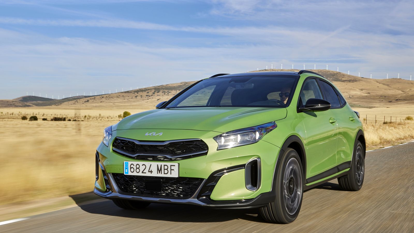 La familia Ceed, XCeed incluido, ofrece tanto versiones MHEV como híbridas enchufables. Esos sistemas de propulsión PHEV están presentes en el XCeed y en el Ceed Tourer.