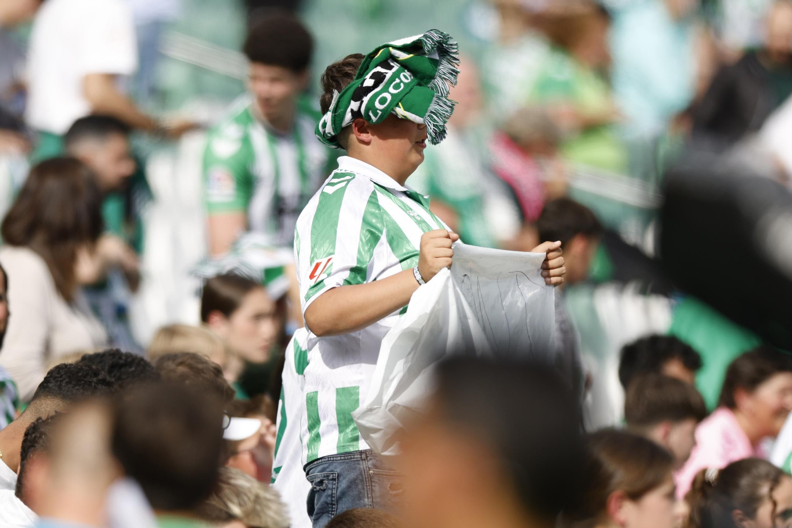 Búscate en las fotos del Betis - Villarreal