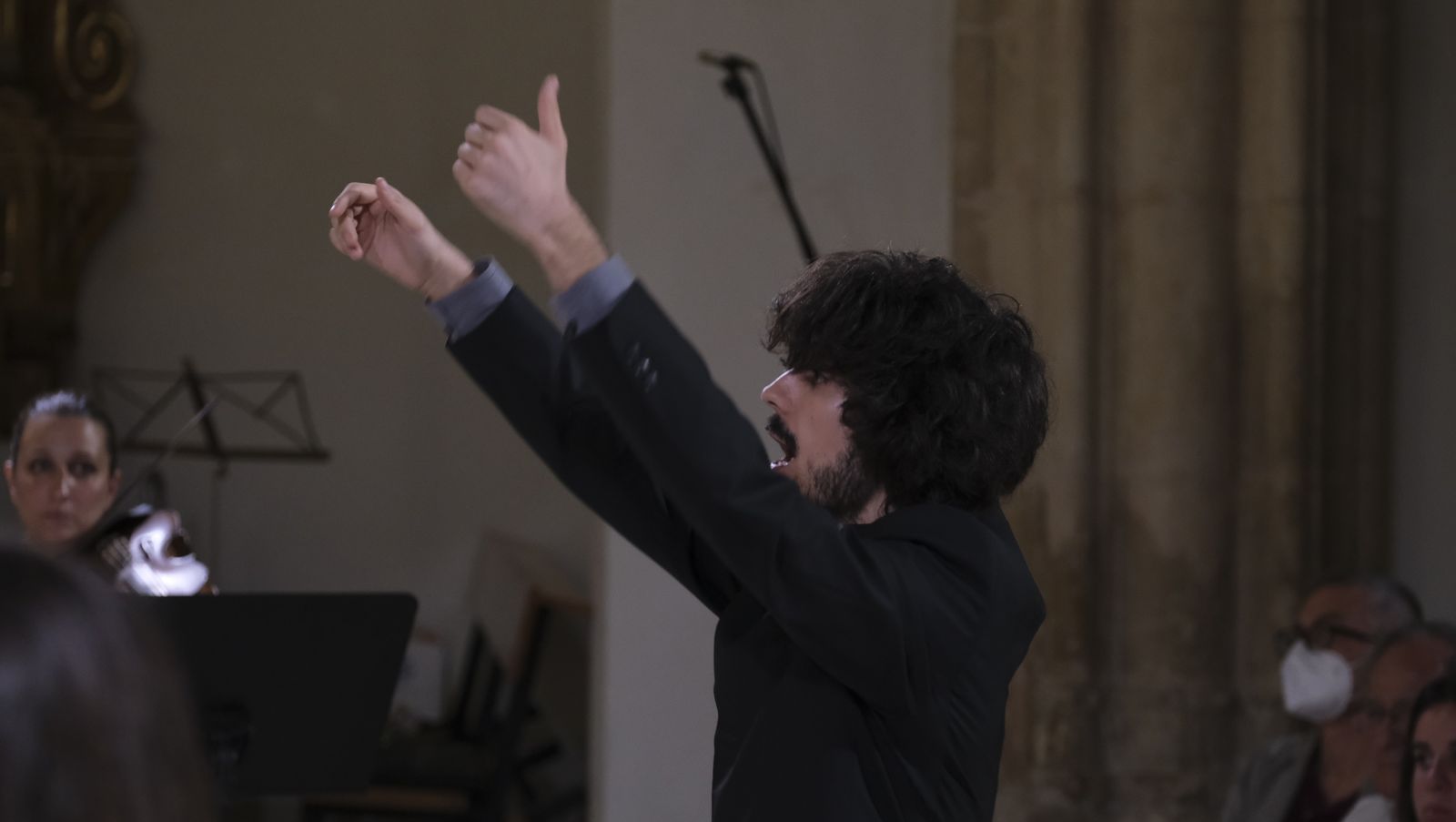 Imágenes de la actuación de Íliber Ensemble y el Coro Tomás Luis de Victoria en el XXI Festival de Música Renacentista y Barroca de Vélez Blanco