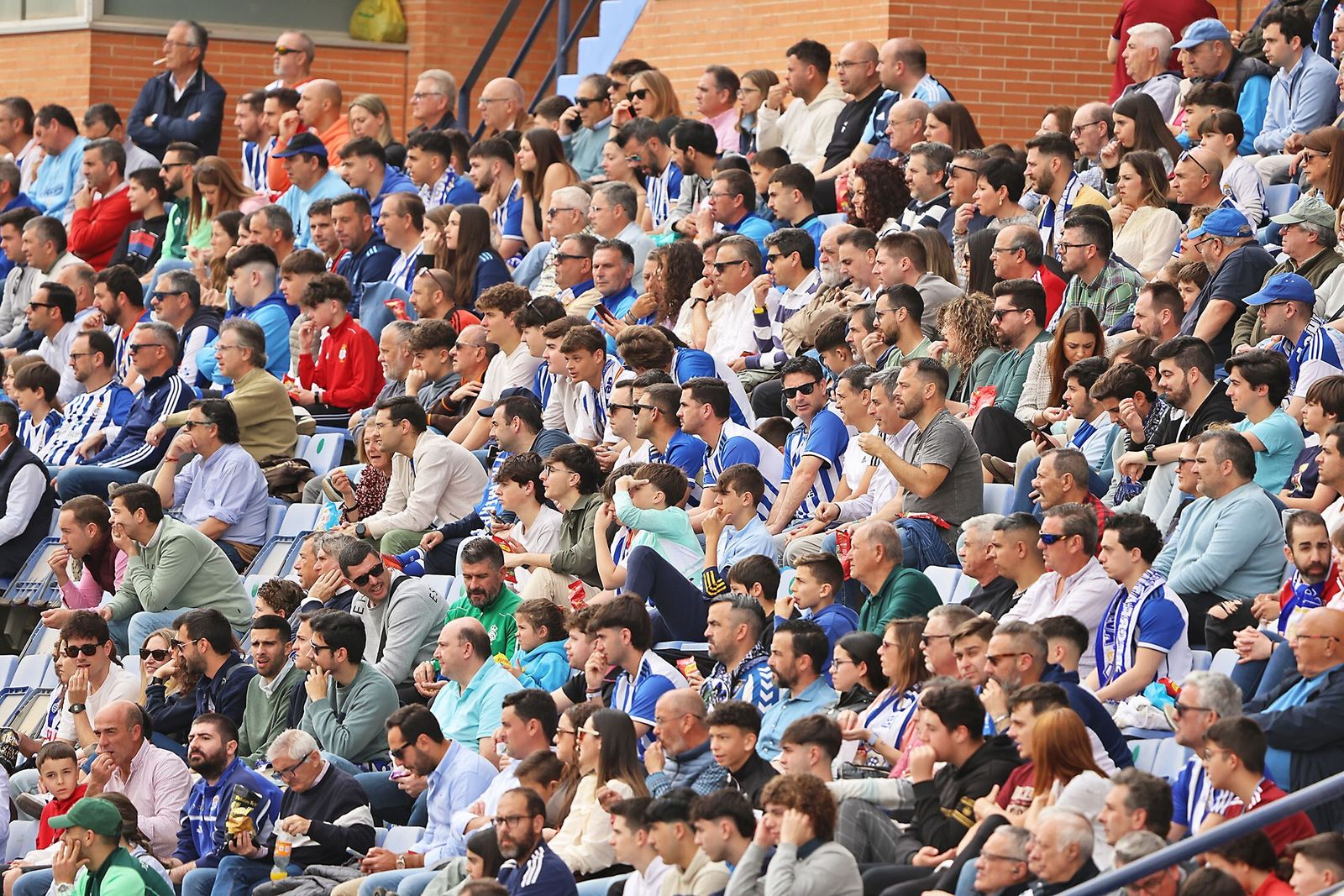 Aficionados del Recre en el último partido en casa.