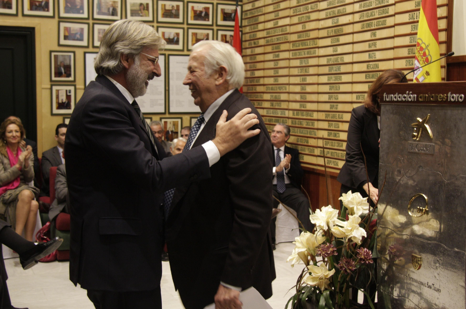 Manuel Olivencia, durante un acto en Antares